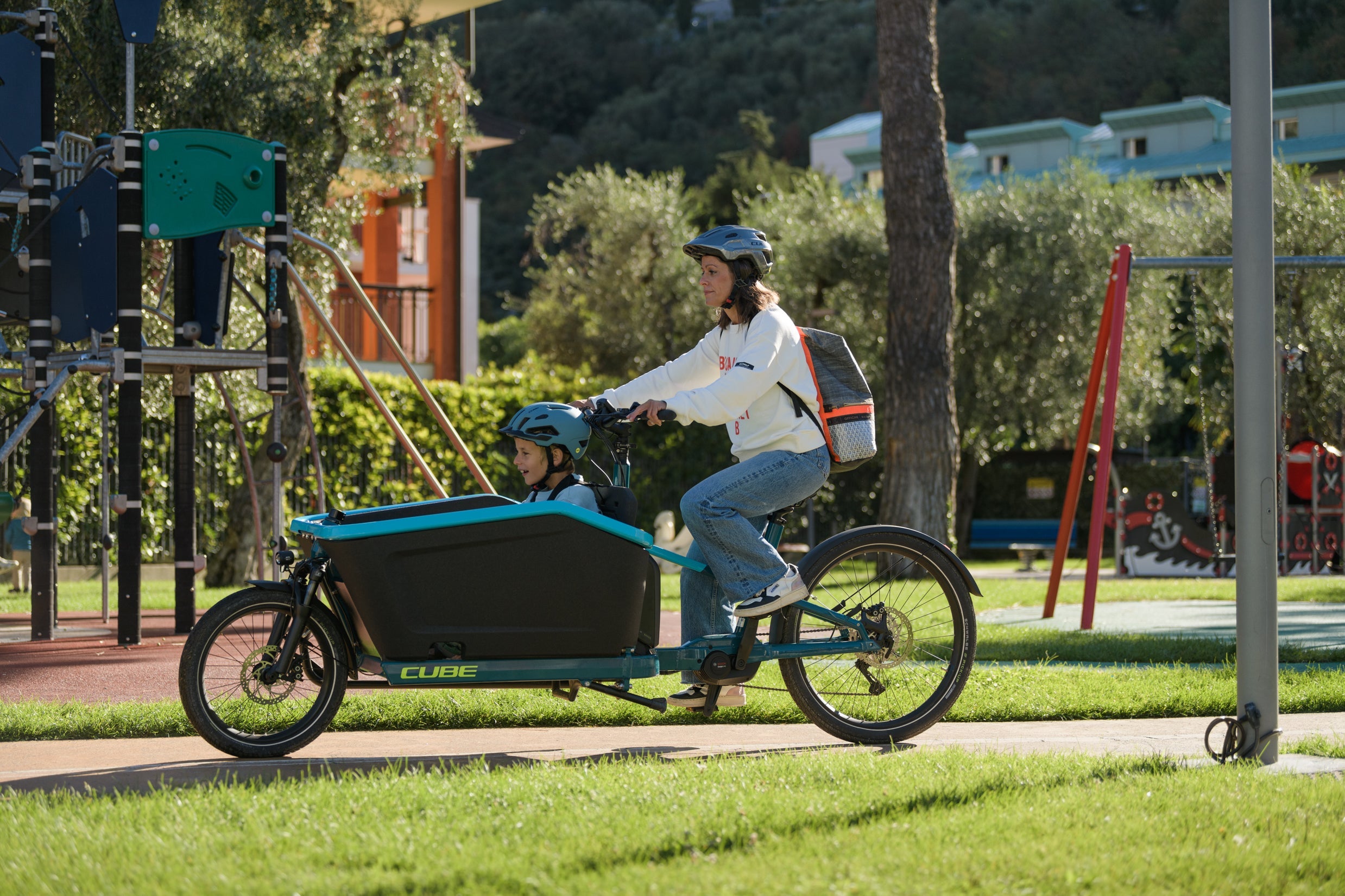 Electric bikes from CUBE