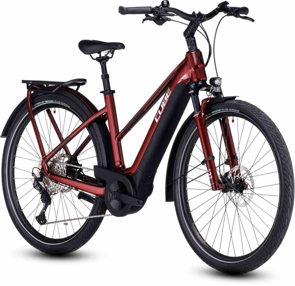 CUBE Touring Hybrid Exc 625 Red/White