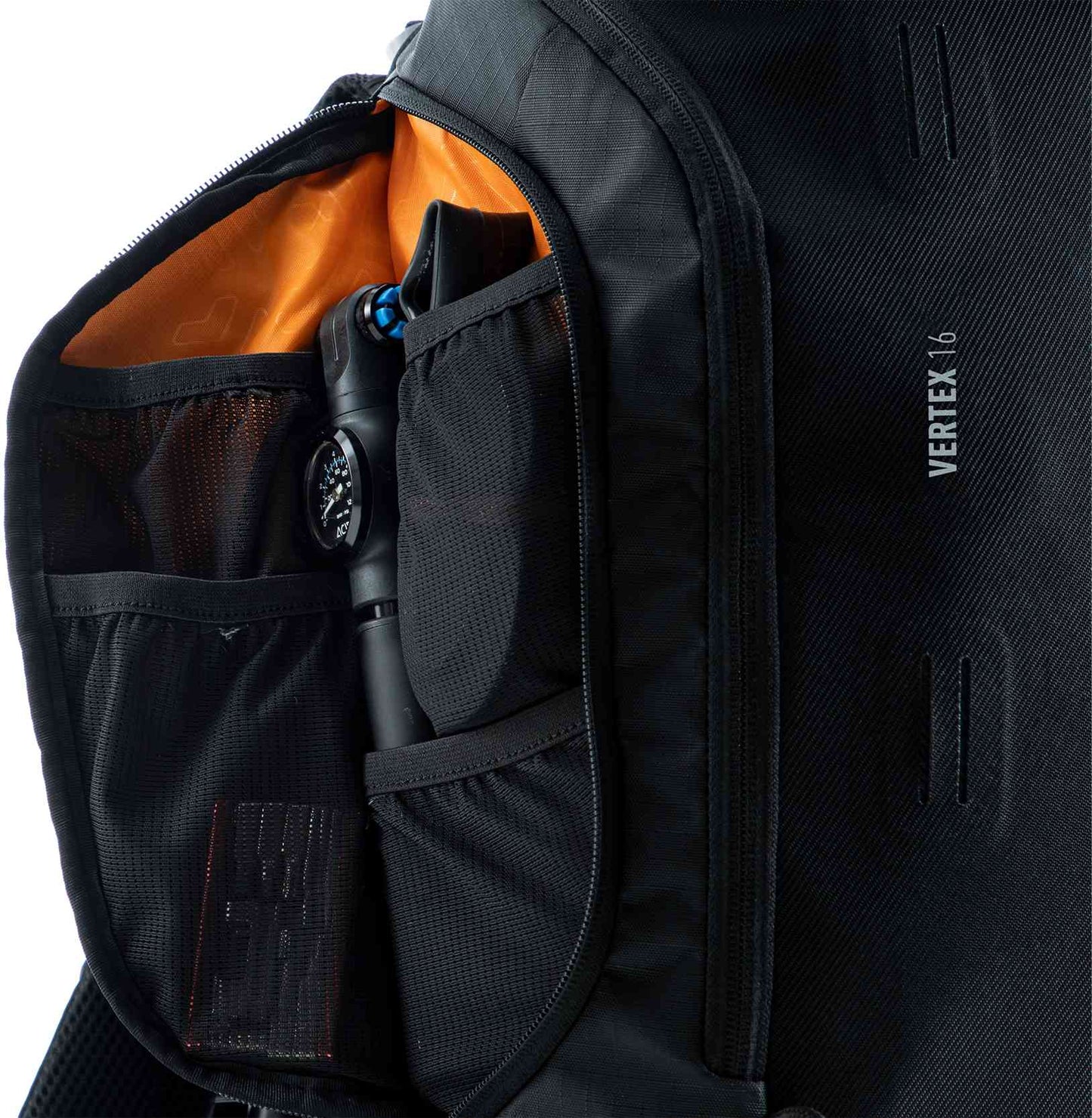 CUBE Backpack Vertex 16 Black