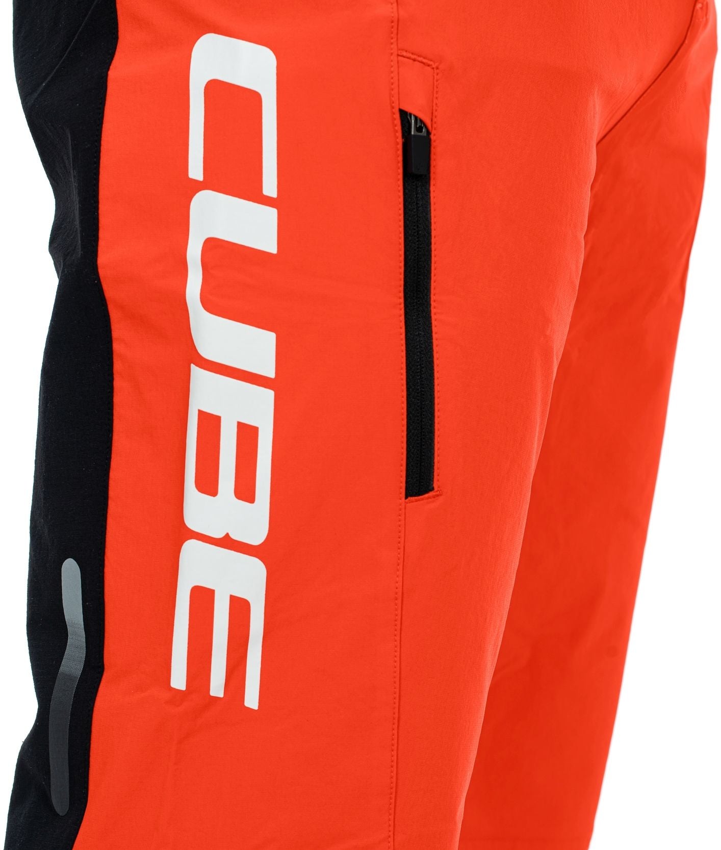 CUBE Teamline Baggy Shorts Red