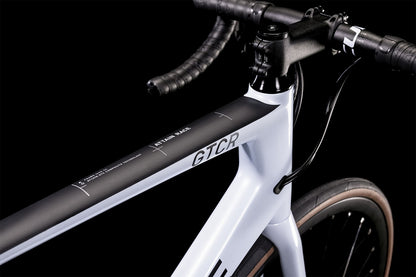 CUBE Attain Gtc Race Frostwhite/Carbon 2022